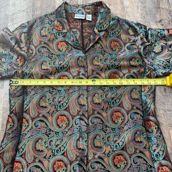 Chico’s Silk Paisley Print Button Shirt Size 2 - Picture 3 of 11